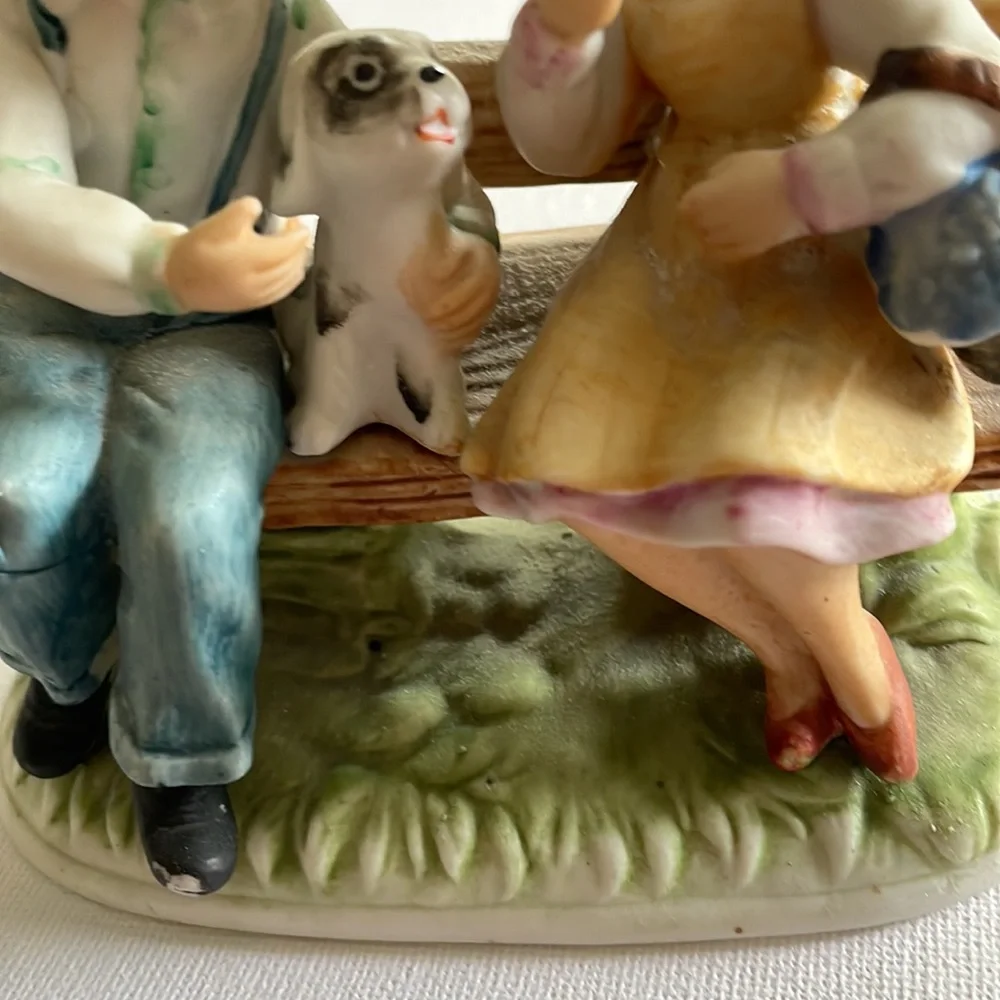 Ceramic Statue - Picture 3 of 6